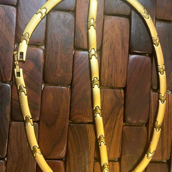 Luxury French Designer Gold-Plated Necklace & Bracelet Set, Signed, Late 1990s - Picture 12 of 14